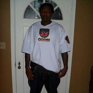 custommade662's profile picture. 