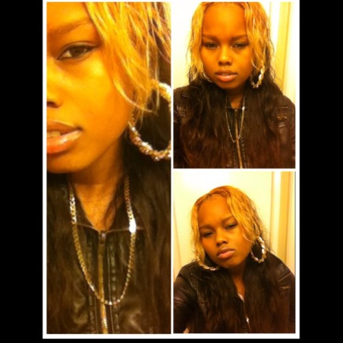 Hoe bitches get no lovee, thats my muthafucn word nigga thas my word. A sneak bitchh, thas that shit i dont Like!