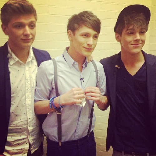 We are the official District3 3eek base! we love all things 3eeky!