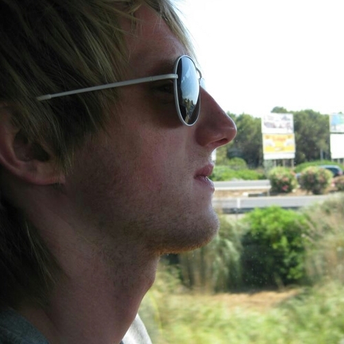 Mykunso's profile picture. Immer auf der Suche nach neuen netten Kontakten :) Bin groß, etwas selbst verliebt,  sarkastisch, temperamentvoll, humorvoll und auch ironisch =]