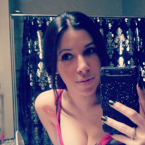 annia_marie's profile picture. Simplistic beauty.