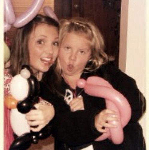 JessicaBound's profile picture. 