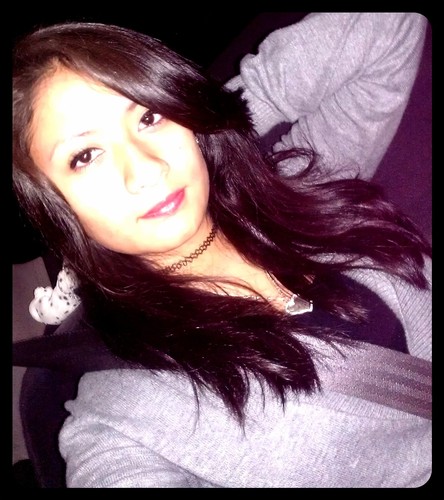 Follow me & I'll follow back ! ^.^ 3