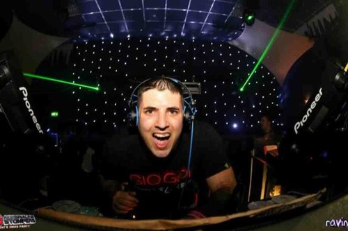 DJ Reminisce is the latest spark of DJ talent to spring from the South West of England An up and coming DJ/Producer and Resident at Adrenaline Stomper