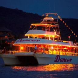 TheFashionTrip's profile picture. La primer pasarela Elite en México (by @ChicksPromoTeam), realizada en altamar.