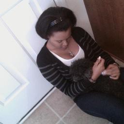 llesseniam's profile picture. 