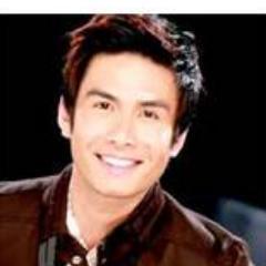 Follow follow gue just mention {} yuhuhuhu xD