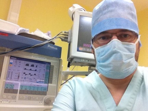 Infirmier Anesthésiste DE, perfu, secrétaire des Cistes du MHR, Passionné de sa ville, de sa région et du MHR ! Vélotafeur #JeSuisUnDesDeux #vaccinéx3