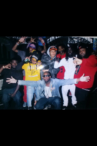 IM A ARTIST/SONG WRITER/PRODUCER/ IM FUNKY TOWN PRINCE...#TEAMYEAHBUDDY.. #TEAMPRINCE