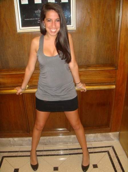 TaraPRelle's profile picture. 