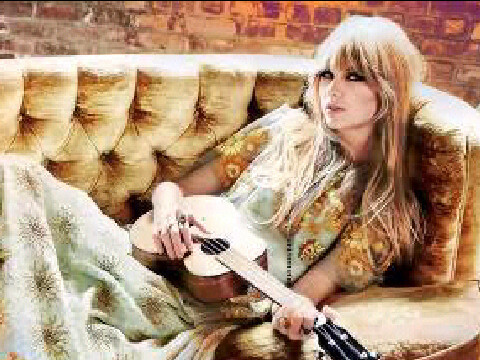Taylor Alison Swift, She's Beautiful,Talented,Flawless and of course She's Perfect. | Keep Follow and Promote. :* Much Love. ♥ |