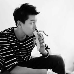 GUY SAY : ผมกาย ไม่หื่น ไม่โหด ไม่โฉด ไม่มั่ว ไม่ใช่ผม :) ผมอาจดูเย็นชา แต่ผมจริงใจ :) #อยากได้สามีทักดีเอ็ม ฟอลมาคุยแล้วจะติดใจ .ยิ้มมุมปาก