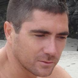 Filósofo de corazón.Reconozco que soy del linaje de aquellos que de lo oscuro a lo claro aspiran.
http://t.co/Owjsz0aJvJ #optimismo