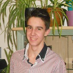 Gamer Belge sur Bo2 et Mw3. Abonne toi a ma chaine youtube. Je suis celibataire et j'ai 17 ans .
