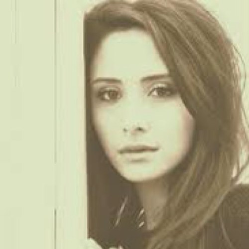 Joy Mercer//Anubis House//Engaged to Niall Horan ♥//RP :) xx