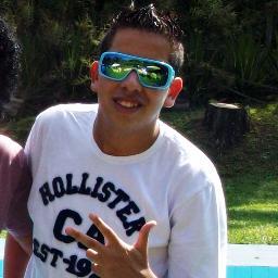 http://t.co/fucFm4VR    // http://t.co/RUKY4mV8
