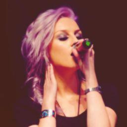 Your hand fits in mine like its made just for me.. ♥ ~ Perrie Edwards is our inspiration. ♥ A twitter account dedicated to the sweet,flawless & lovely Perrie.