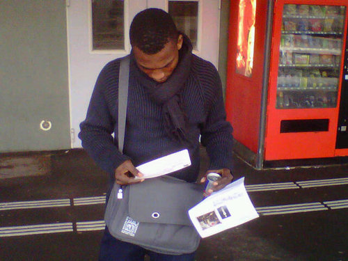 Am sultan wot about you  am cool I make ladies my bst friend lolzz