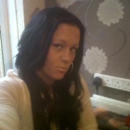 clairzylou82's profile picture. 