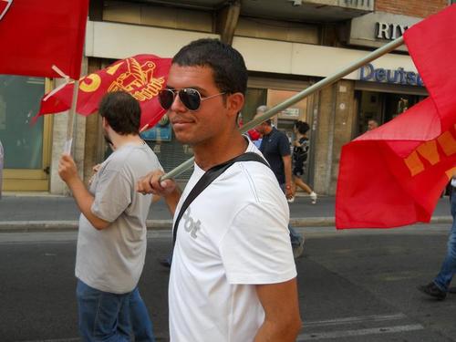 Sognatore pragmatico, eretico, meridionale cosmopolita, convintamente di sinistra.