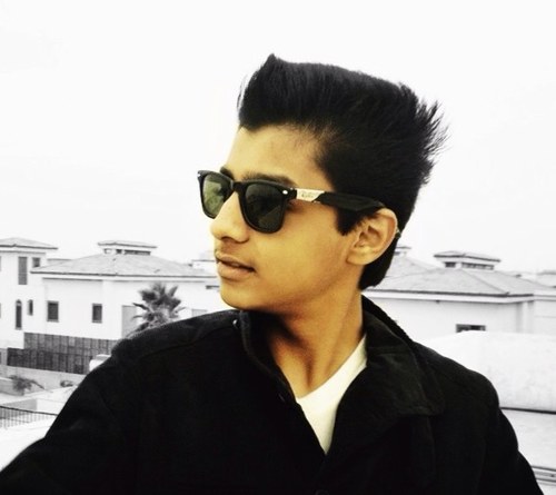 I may not shine but baby I'm a star :D
-Bilal Saif
