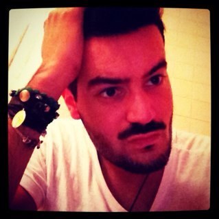 Abbiam sogni pero' troppo grandi e belli sai Belli o brutti abbiam facce che pero' non cambian mai -Tolentino, Mc- col toro nelle vene...