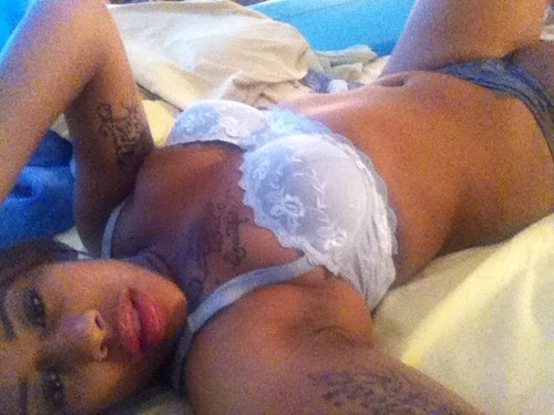 #teamripKobe #teambreadwinner #teamtatted #teamworkingwomen #teamfreesirg #teampisces #teambandsbitch #teambadbitch #teamripbo #teamripronron #teamsingle