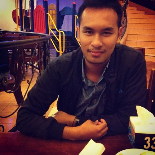 Ferryanggri13's profile picture. Semua tergantung dari sudut pandang mana kamu melihat..karna kita semua punya cerita...