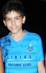 Faz parte da minha história nada vai nos separar a amizade é tudo (88 '  ♥  @pekenateimosa_ aque '