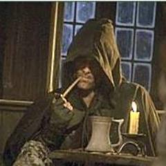 Me conocen como el montaraz solitario , algunos recuerdan mi nombre pero ha caído en el olvido, lucho por los capitanes de Gondor y daría mi vida por ellos.