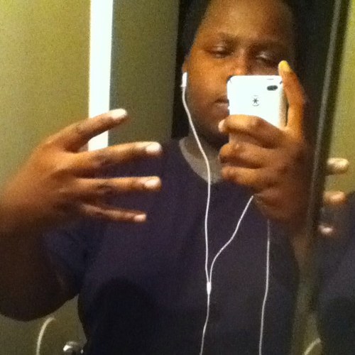 Im Cutt Throat my name is isaiah i roll one smoke one and i keep it going swagg and by the way its 4s up this way C.T.M