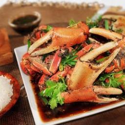 El Patio Cangrejero el mejor sabor del cangrejo de Gye en un ambiente de amigos, prueba nuestras especialidades cangrejo chino, criollo, al ajillo y encocado