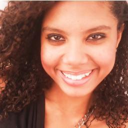 Viver a vida,não importa comoo;Simplesmente ser feliz...
      ---Hj o tempo voa amor ' VamosNosPermitir '' ♫