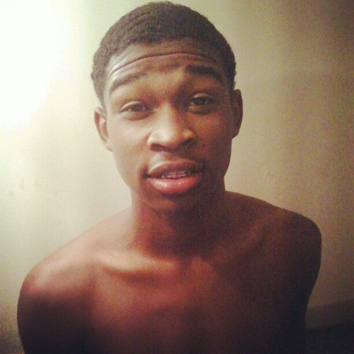 Free Tez , Ima east eightmile nigga . follow me on instagram @eightmile_bloop