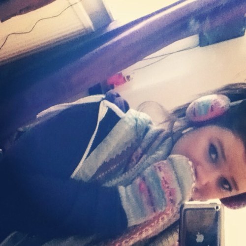 Follow me, I follow back, I'm so crazy and random, I tell it how it is and I'm just such a spesh haha