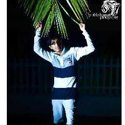 I am stylish.. unique.. person .. and I am a wedding Photographer... my work is photography... photography is my passion i just love to do it...