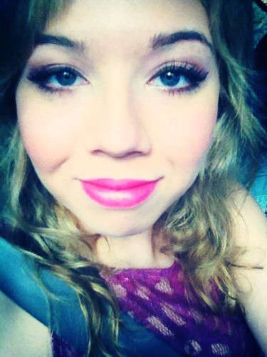 Jennette my ground / air my / my inspiration / my life / my everything | Jennette followed day 16/03/12 ♥