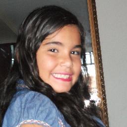 sou Cubana,tenho 11 anos,sou morena,tenho os olhos  puxados!
