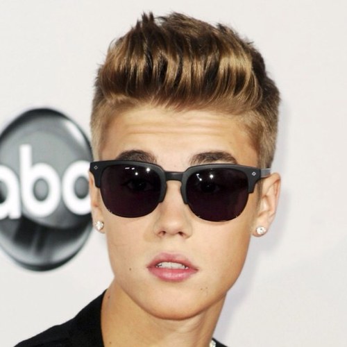 BeilebersBieber's profile picture. I hope justin bieber follows me :) follow me i follow back.