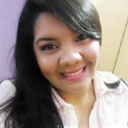 Opa.. Serva de Cristo, 19 anos, mora em Natal /Rn .Gosta de teatro, música, louvor e mar .Acadêmica de Serviço Social... :)