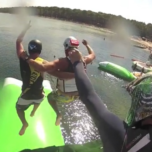 #Catapulte Moi à #Biscarrosse #Lac à l'@AquaParkBisca de @PortMaguide pour un Catapultage d'humain en bonne et due forme via l'@CatapulteGeante ! #Amazing !