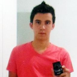 “Eu nunca deixo mesmo claro o que eu tô sentindo. E fica parecendo que eu não sinto. Mas é incrivelmente triste quando desistem do meu mistério.”