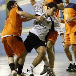 cavellana's profile picture. Estudiante de ADE e intento de jugador de balonmano