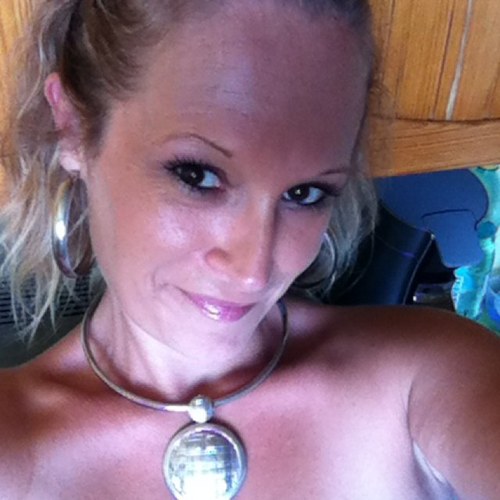 SabrinaCoutouis's profile picture. 