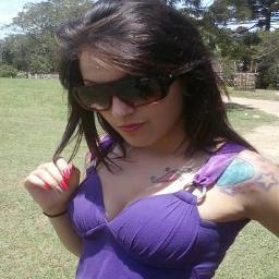 Eu sou um anjo, só perdi minhas asas durante a queda.

Todinha do @maiki_cruz ♥
http://t.co/xv8u6HlK