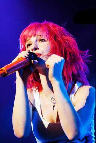 Hayley,Josh,Zac,Jeremy,Taylor.