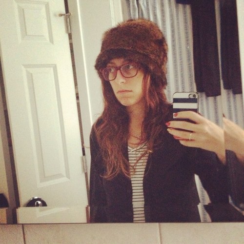 kstan0211's profile picture. Very important and very pretentious.