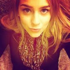 Eu ñ Era Nd Foi Só Quando Vi Vcs Pela 1 Vez Que Já Mim Senti Alguem Me Senti Simplismente Uma Sophianatica Ou Uma Chaynatica Amo Vcs @Sophiaabrahao @ChayLeao