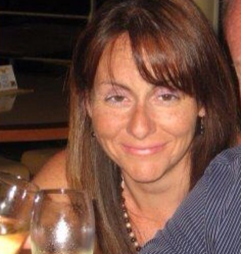 Mother, wife, marathon runner, andy murray fan..............