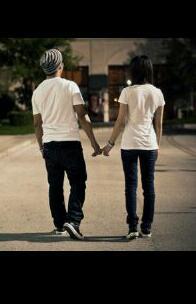 2 meisjes als beheerders ~ wij tweeten gedachtes en feeling ~ NF = NFB (mention me) ~ Retweetbaar
